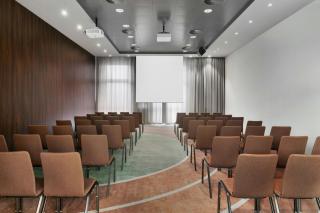 Courtyard by Marriott Basel - 3