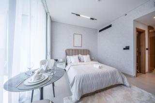 Binghatti Azure Studio I Pool & Gym I Couples - 4