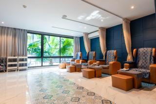 Modern 1BR at CityGate Kamala with Balcony - 3
