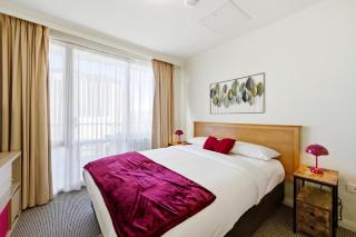 City-Edge 1-Bed Apartment with Pool Access - 6