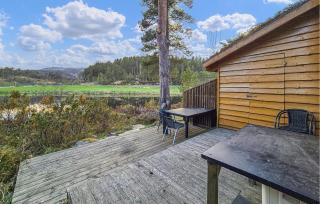 Amazing Home In Tjørhom With Sauna - 9