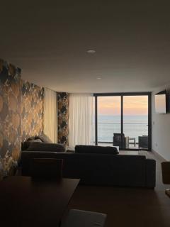 The grand O living - 2