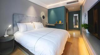 Magnotel Hotel Wuhan Jiangtan Lihuangpo Road Pedestrian Street - 1
