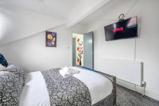 16PT1 - Spectacular Stay in Armley - 5