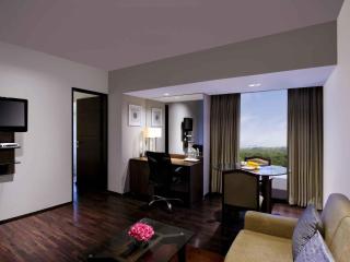 Grand Mercure Vadodara Surya Palace - 8