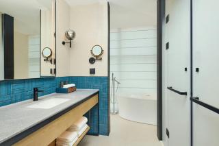 Four Points by Sheraton Guangzhou Changlong Wanbo Business District - Cantão - 3