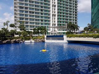 Azure Tropical Paradise - Manila - 9