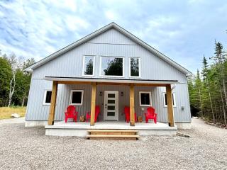Modern Forest Paradise Bruce Peninsula - 8