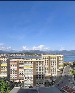 F2 avec balcon vue mer - 0