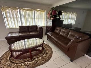 3BR with Private Swim Spa - 4