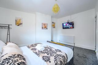 16PT4 - Decompressing & Unwinding Armley Stay - 5