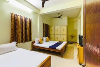 Star Guest House - 8