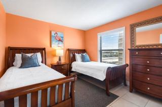 Cape Winds - Beachfront Pool, Sauna & Tennis near The Pier and Port Canaveral - 2