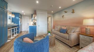 Summer Love Seaside Escape by AvantStay - 3