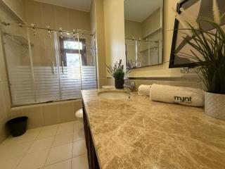 Exclusive Lagoonfront Villa in Marassi North Coast Verdi 93 - 8