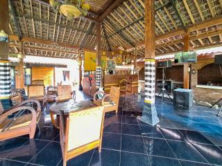 RedDoorz at Setumbu Family Cottage Borobudur - 9