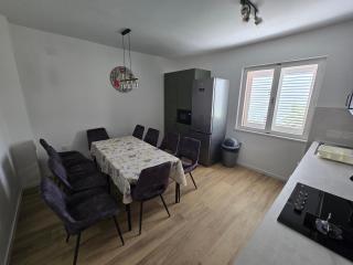 Apartment Tome - 7