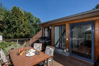 Luxuriöse Sandstein Villa - 320 qm - 7 Räume - 7