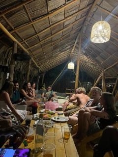 Funky Monkey Surfhostel Hiriketiya - 1