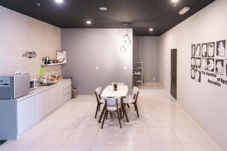 Spacious 3 Bedrooms by Cozy Home - 7