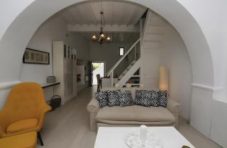 Christy's Three Level Luxury Villa - 9