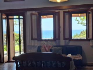Alisahni Beachfront Villas - 5