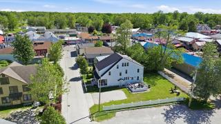 Dragonfly Guest House-GOTL Strip - 2