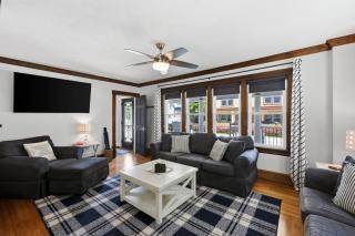 Dragonfly Guest House-GOTL Strip - 4