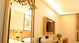 GreenTree Inn Anqing Renmin Road Commercial Street Express Hotel - 1