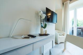 LuxurYenne - Cagliari - 2