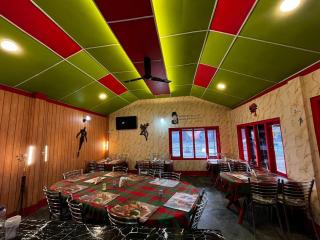 Sylwan-O Sunrise Homestay And Restaurant - 8
