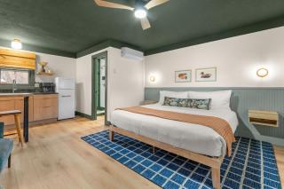The Drift Resort - 8