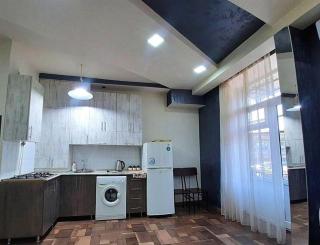 Nice and Sunny 1 room Studio Near City Center + Open Balcony - 7