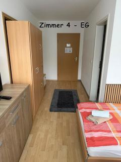 Hotel Garni - 8