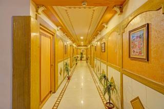 Collection O Dandiya Bazar Formerly Vrundavan Residency - 2