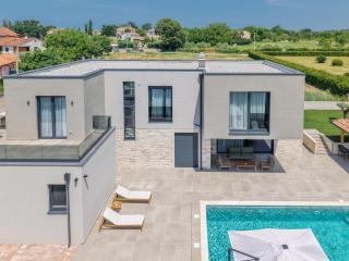 New in Offer - Villa Ivan - 4