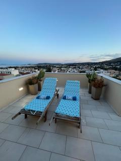 ISLAND Time Deluxe Apartment Downtown 3 floors - Chios - 0