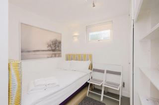 Cranbury Road Secret Garden Studio - 0