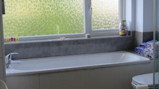Coastal Retreat Waveney House - 4
