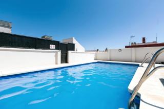 Modern Studio with Pool - Málaga Center - 6