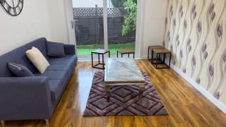 Erskine - House - Sleeps 4 - Parking - River Side - 7