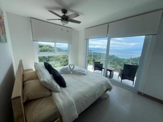 Luxurious Condo with Spectacular Ocean Views - 2