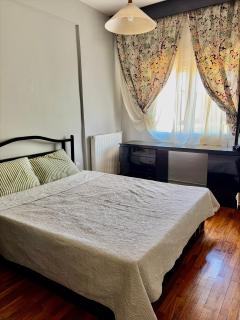 Big apartment in SKG with huge balcony - 3