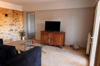 House with a view of Mont Ventoux Sauveterre - 4