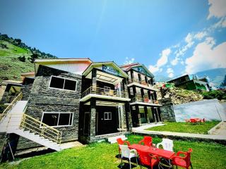 Eagle Resorts & Apartments - 4
