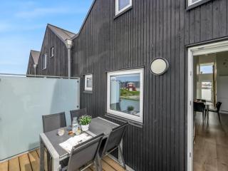Apartment Halldora - 300m from the sea by Interhome - 1