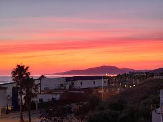 Tarifa Beach apartment with ocean views and pool - 8