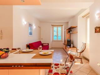 Apartment La Piazzetta sul Lago by Interhome - 5