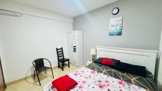 One Private Room Sharing Apartment Flat 31 Room 3 - 8