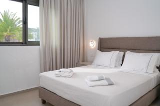 Niki Luxury Suites - 9